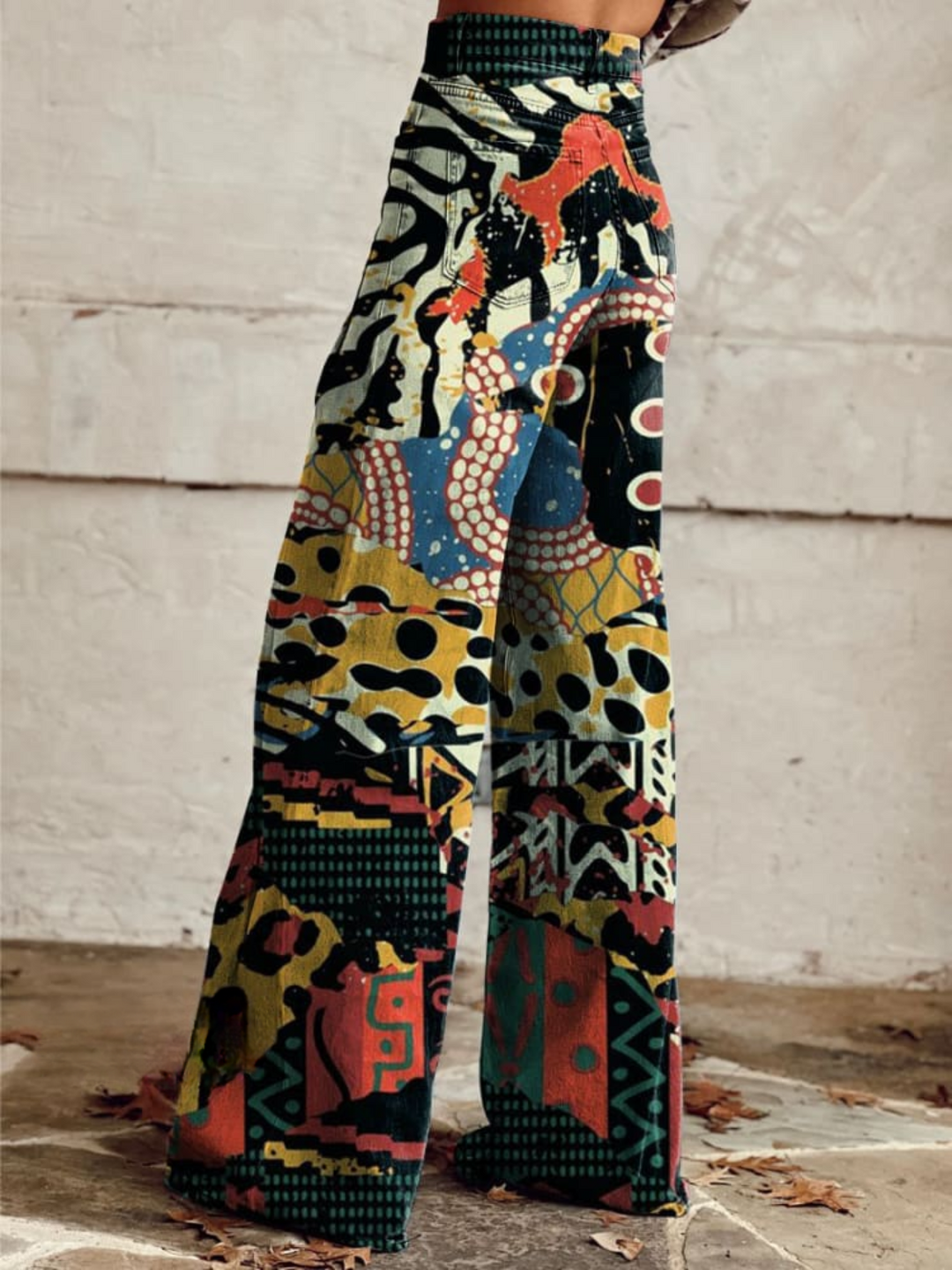 Julia™ - Eclectic art wide-leg trousers