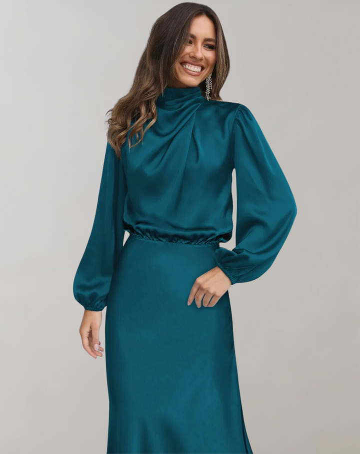 Bella™ - Long Sleeved Dress