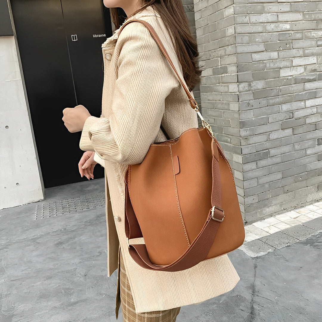 Maja | Shoulder Bucket Bag